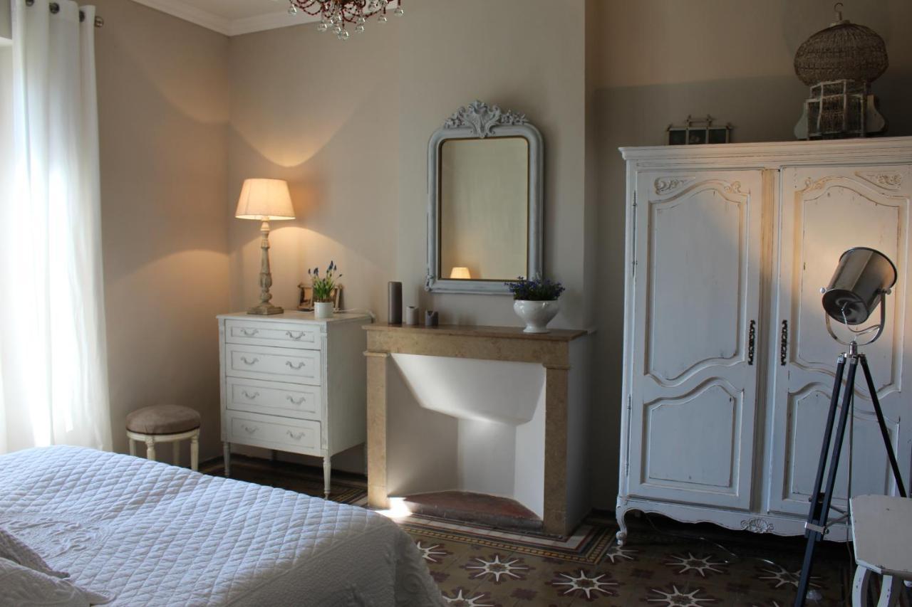 Mas Les Romarins, 10 Min D'Uzes, Piscine Et Grand Jardin Clos, Jeux, Nid De Repos Et Base Pour Activites Dans Le Gard (Adults Only) Esterno foto