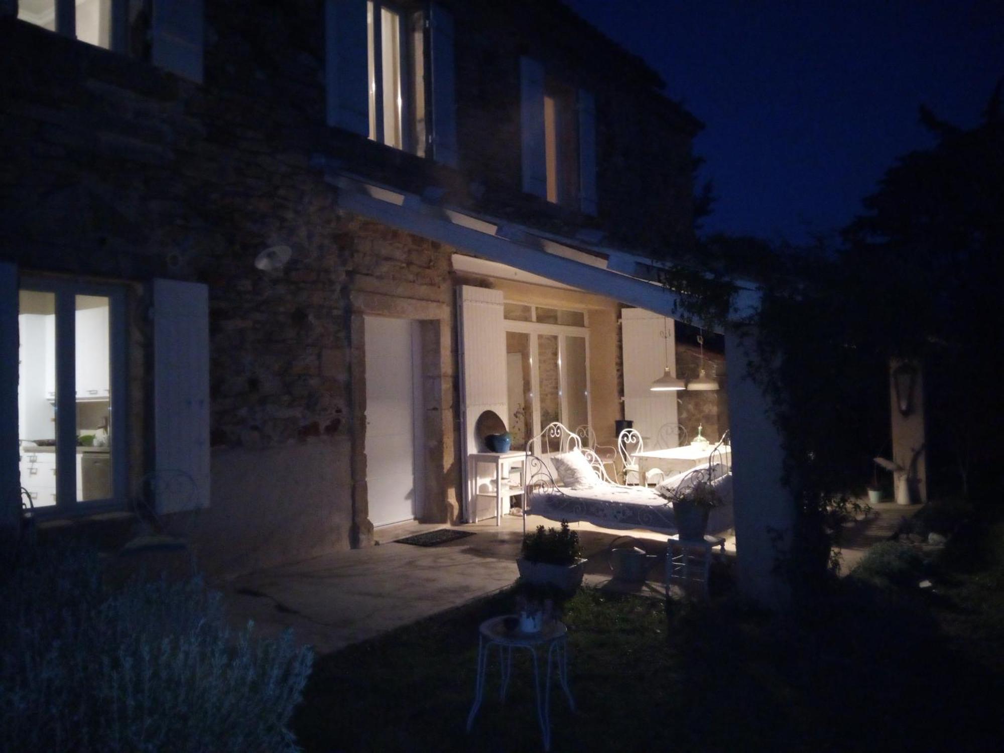 Mas Les Romarins, 10 Min D'Uzes, Piscine Et Grand Jardin Clos, Jeux, Nid De Repos Et Base Pour Activites Dans Le Gard (Adults Only) Esterno foto